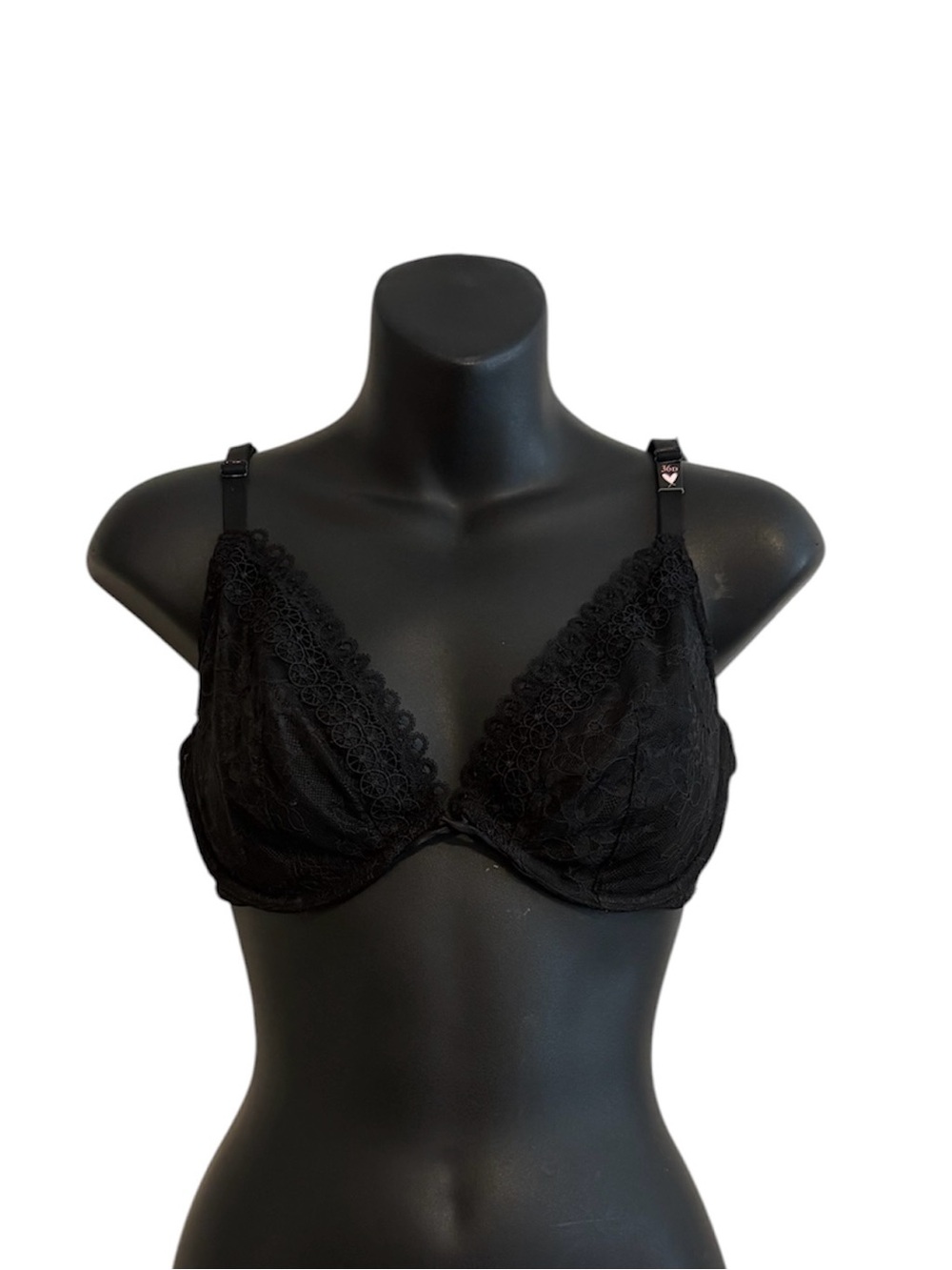 Victoria’s Secret Black Very Sexy Whimsy Dark Romantic Unlined Plunge Bra